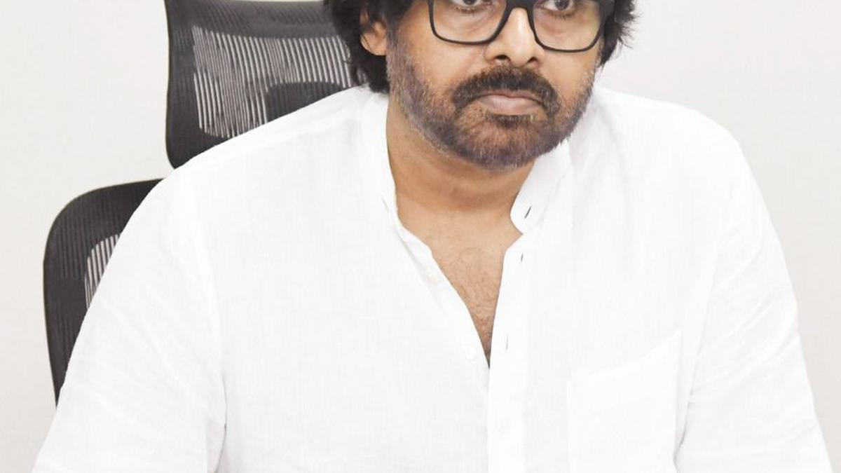 Diarrhoea in Gurla Pawan Kalyan assures best medical treatment for